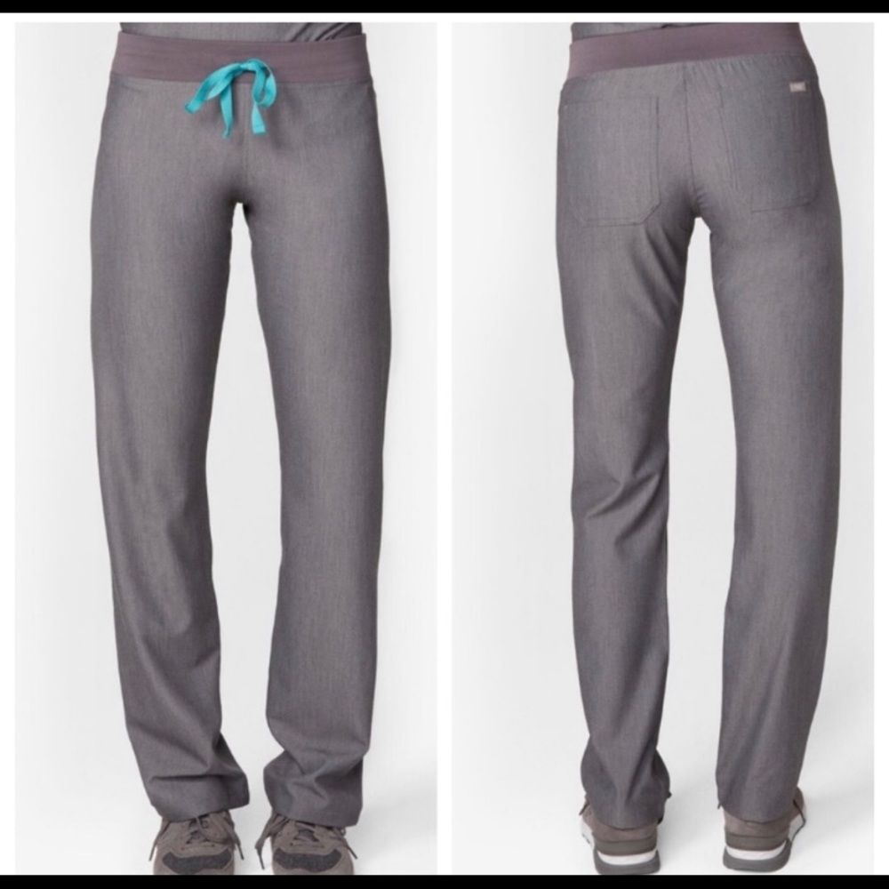 Figs scrub pants gray size XS like new